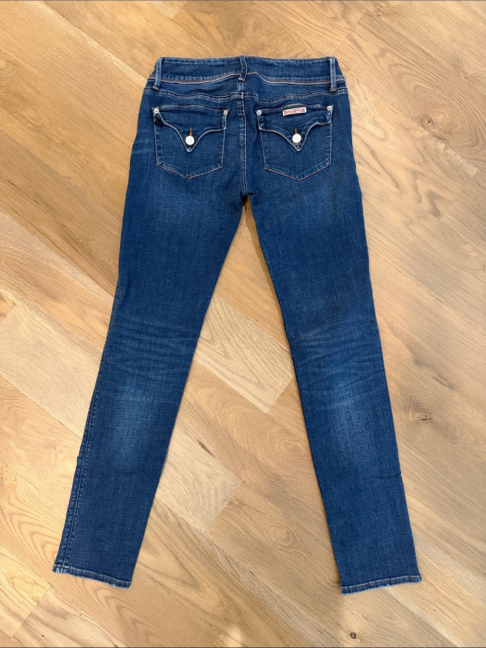 Hudson Jeans Women's Indigo Skinny Jeans with Flap Back Pockets